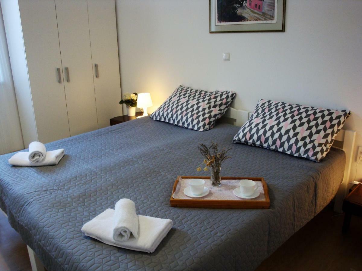 Apartments Olea Пинезичи Экстерьер фото