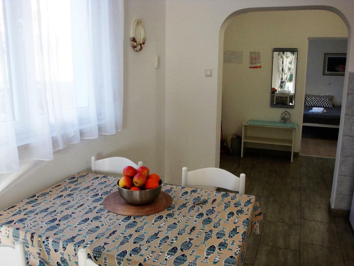 Apartments Olea Пинезичи Экстерьер фото